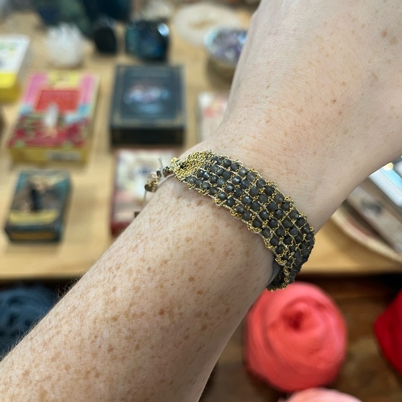 Dag Gioielli Bracelet 14k Gold Plated with Grey Moonstone - Picture 1 of 3